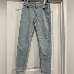 Levi Strauss &Co Light Wash super skinny 710 jeans